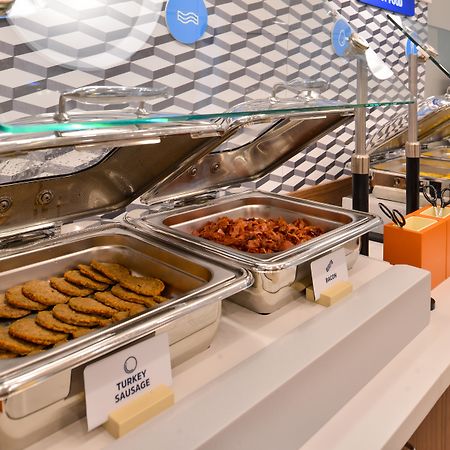 Holiday Inn Express & Suites - Brighton By Ihg Dış mekan fotoğraf
