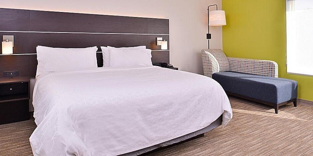 Holiday Inn Express & Suites - Brighton By Ihg Dış mekan fotoğraf