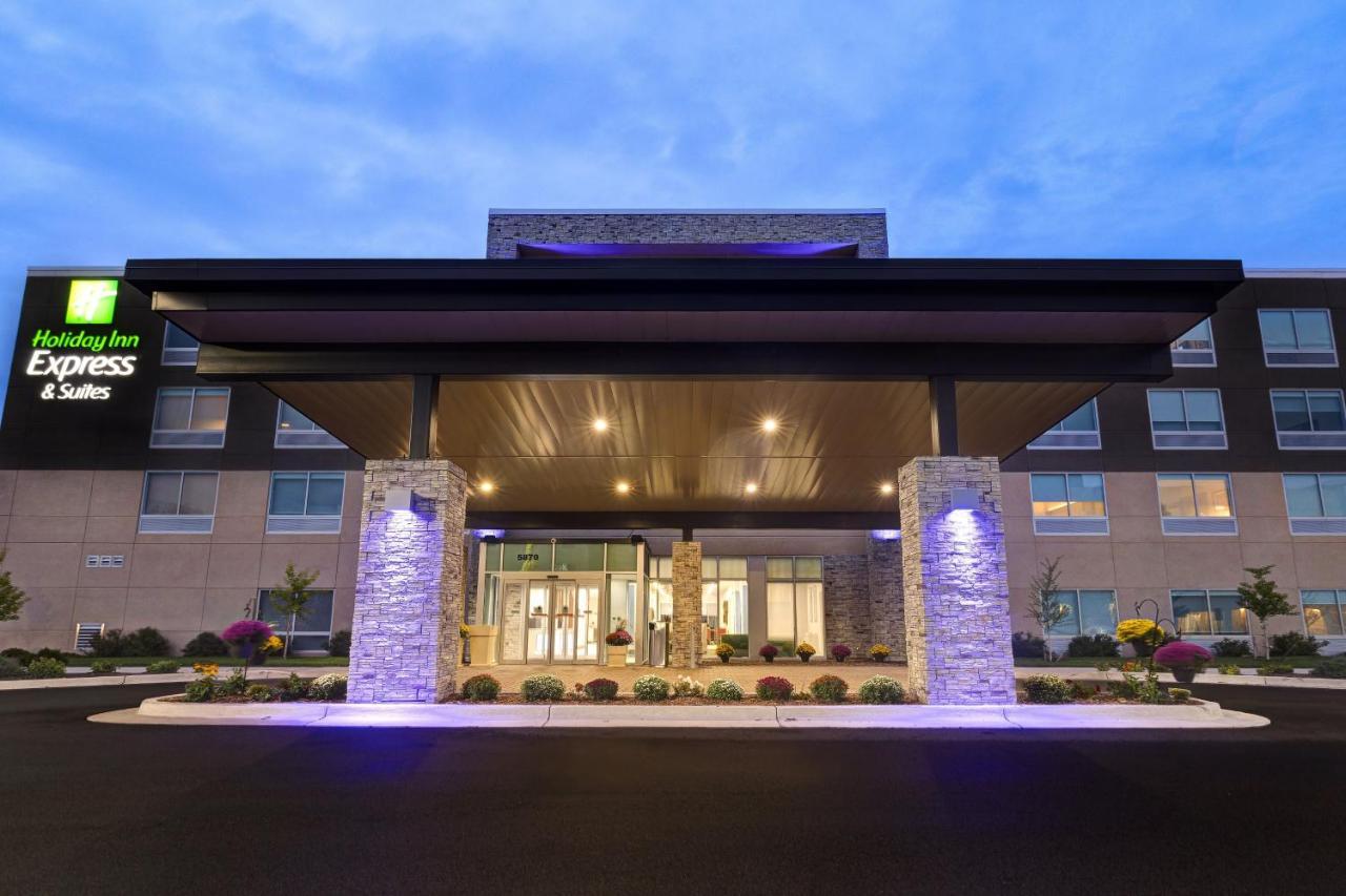 Holiday Inn Express & Suites - Brighton By Ihg Dış mekan fotoğraf