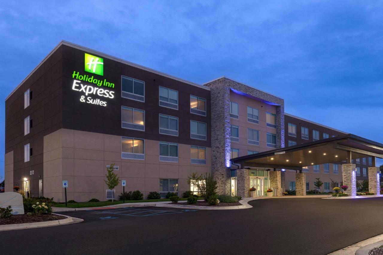 Holiday Inn Express & Suites - Brighton By Ihg Dış mekan fotoğraf