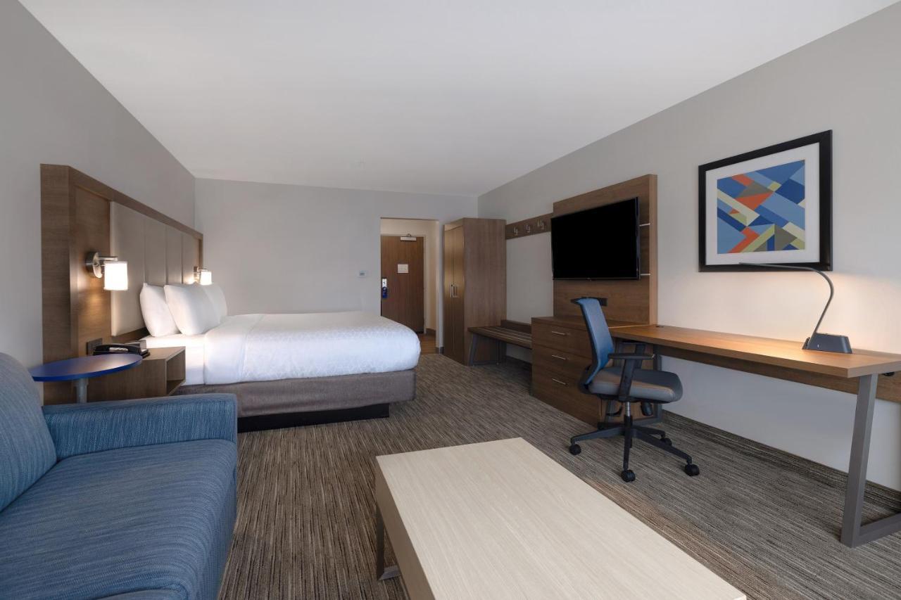 Holiday Inn Express & Suites - Brighton By Ihg Dış mekan fotoğraf