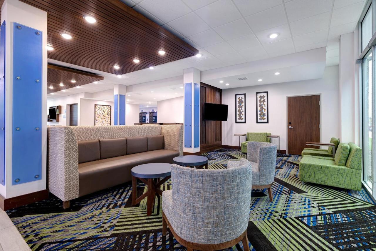 Holiday Inn Express & Suites - Brighton By Ihg Dış mekan fotoğraf