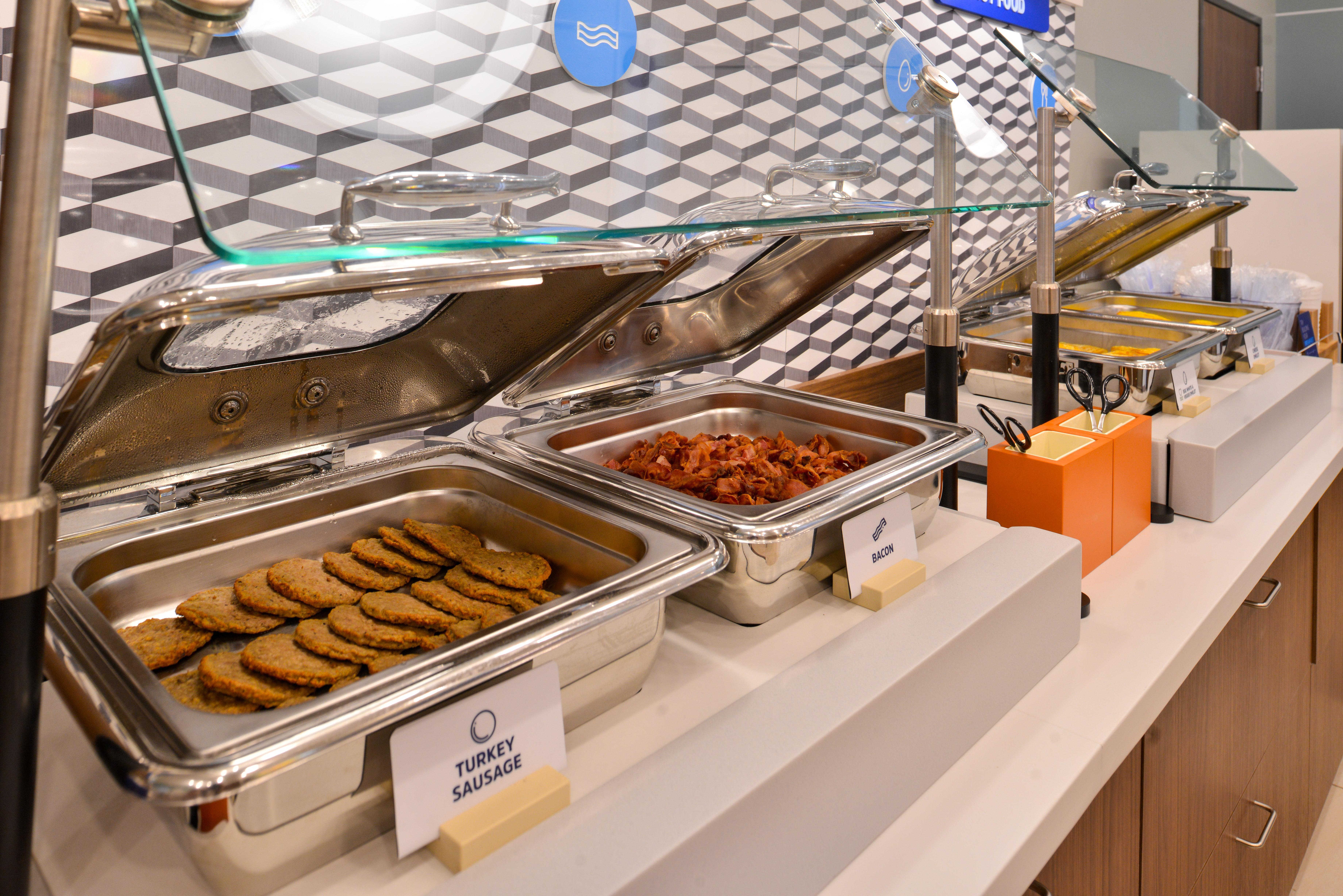 Holiday Inn Express & Suites - Brighton By Ihg Dış mekan fotoğraf
