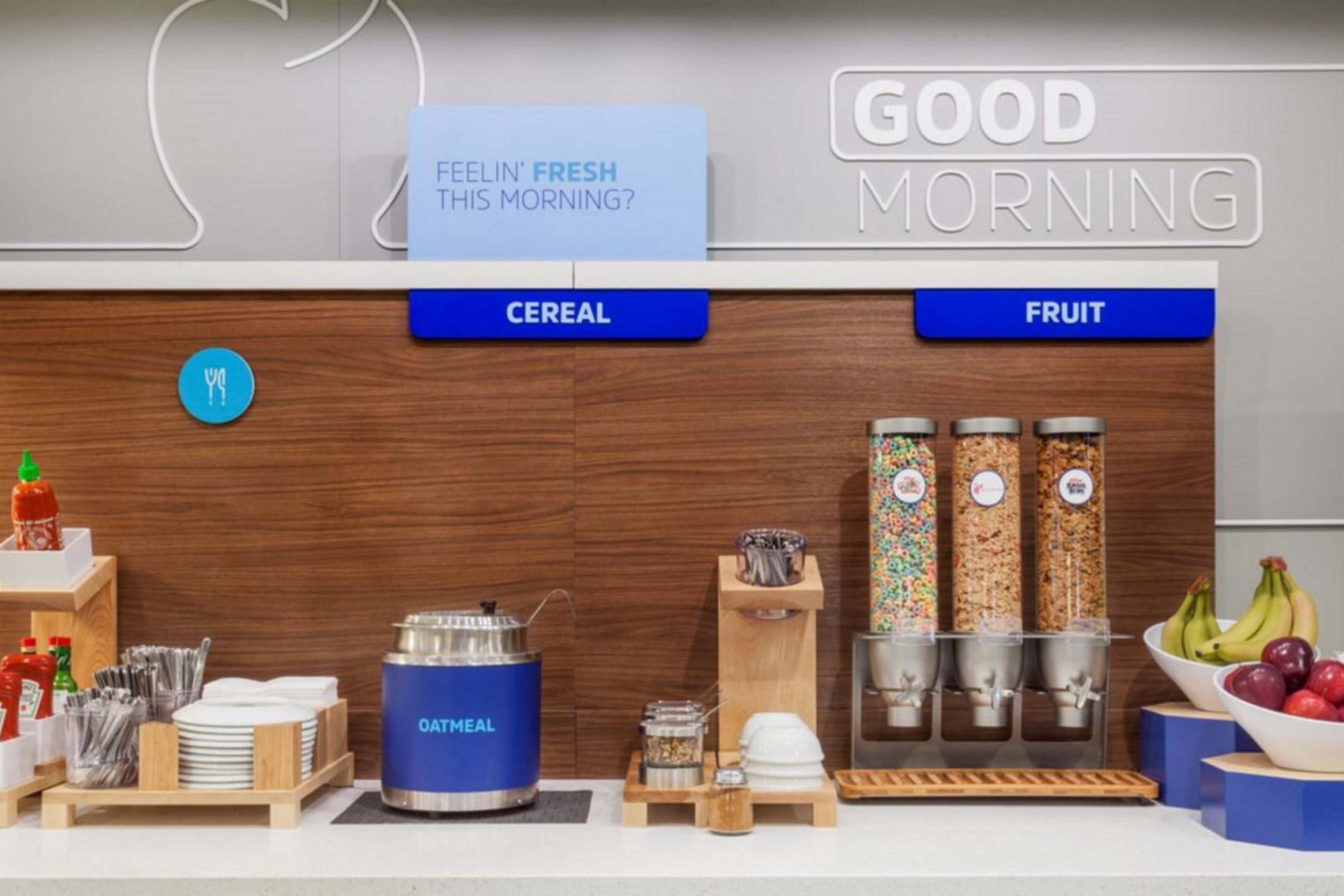 Holiday Inn Express & Suites - Brighton By Ihg Dış mekan fotoğraf