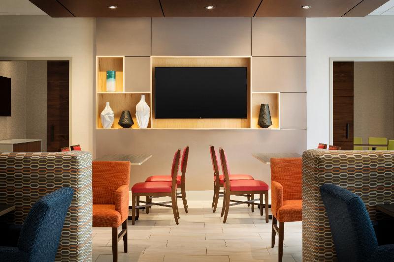 Holiday Inn Express & Suites - Brighton By Ihg Dış mekan fotoğraf